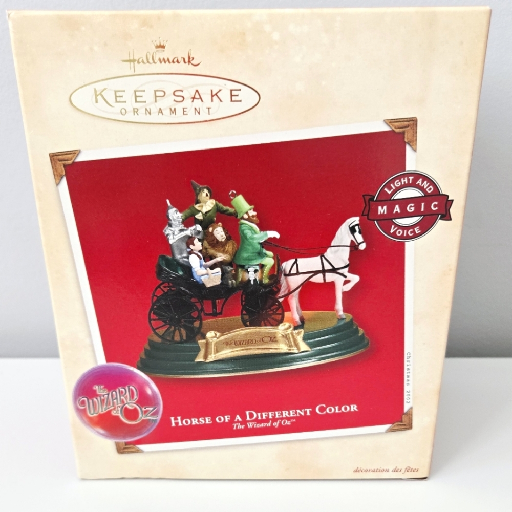 New Wizard Of Oz "Horse Of A Different Colour" Hallmark Ornament